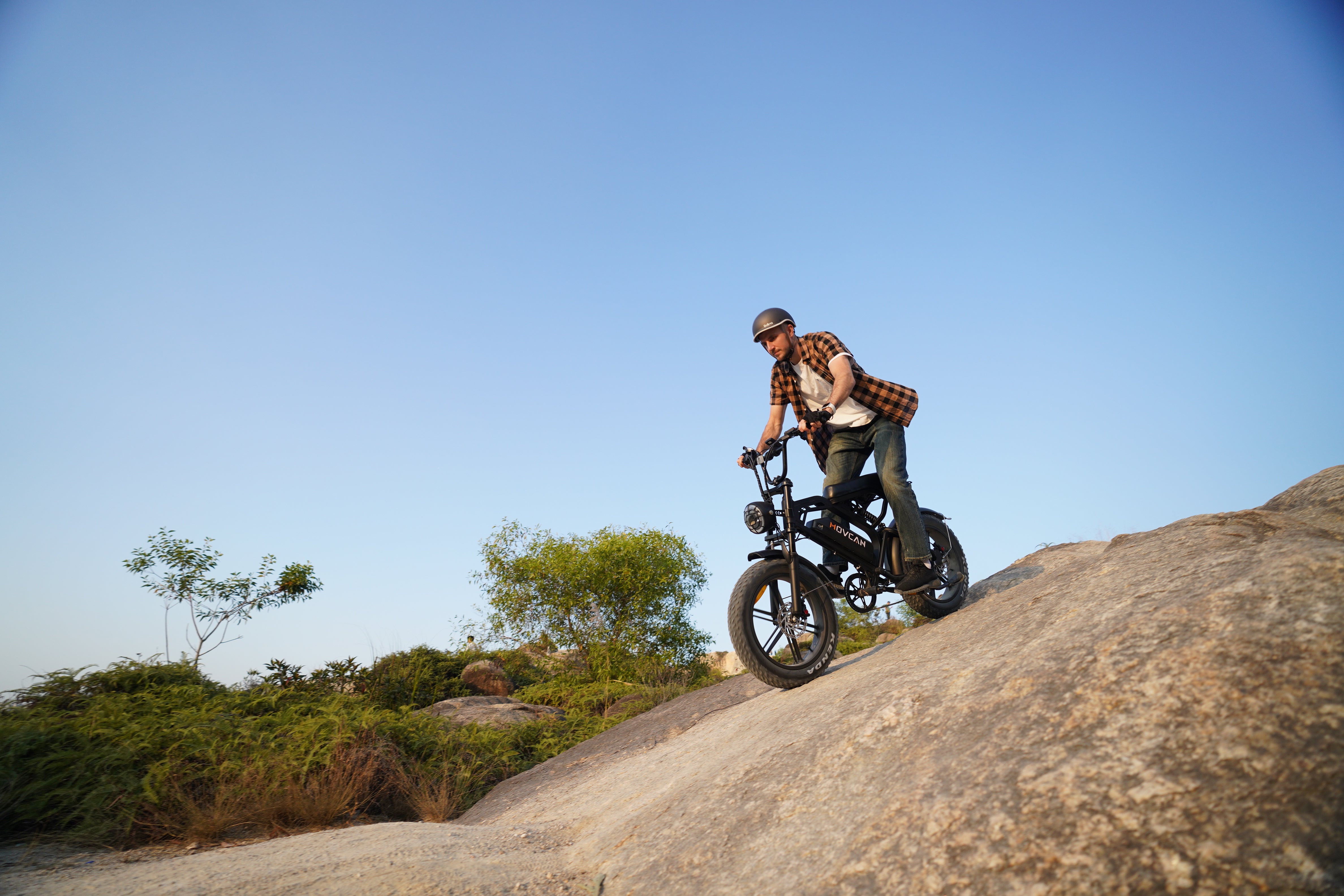 V20 Fat Tire Electric Bikes 1000W motor 48V 15.6AH battery